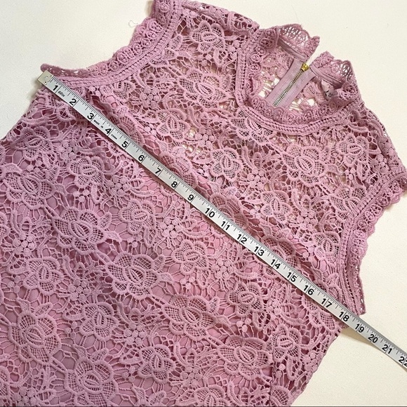 Nanette Laporte lace sleeveless top sz medium - Picture 10 of 11